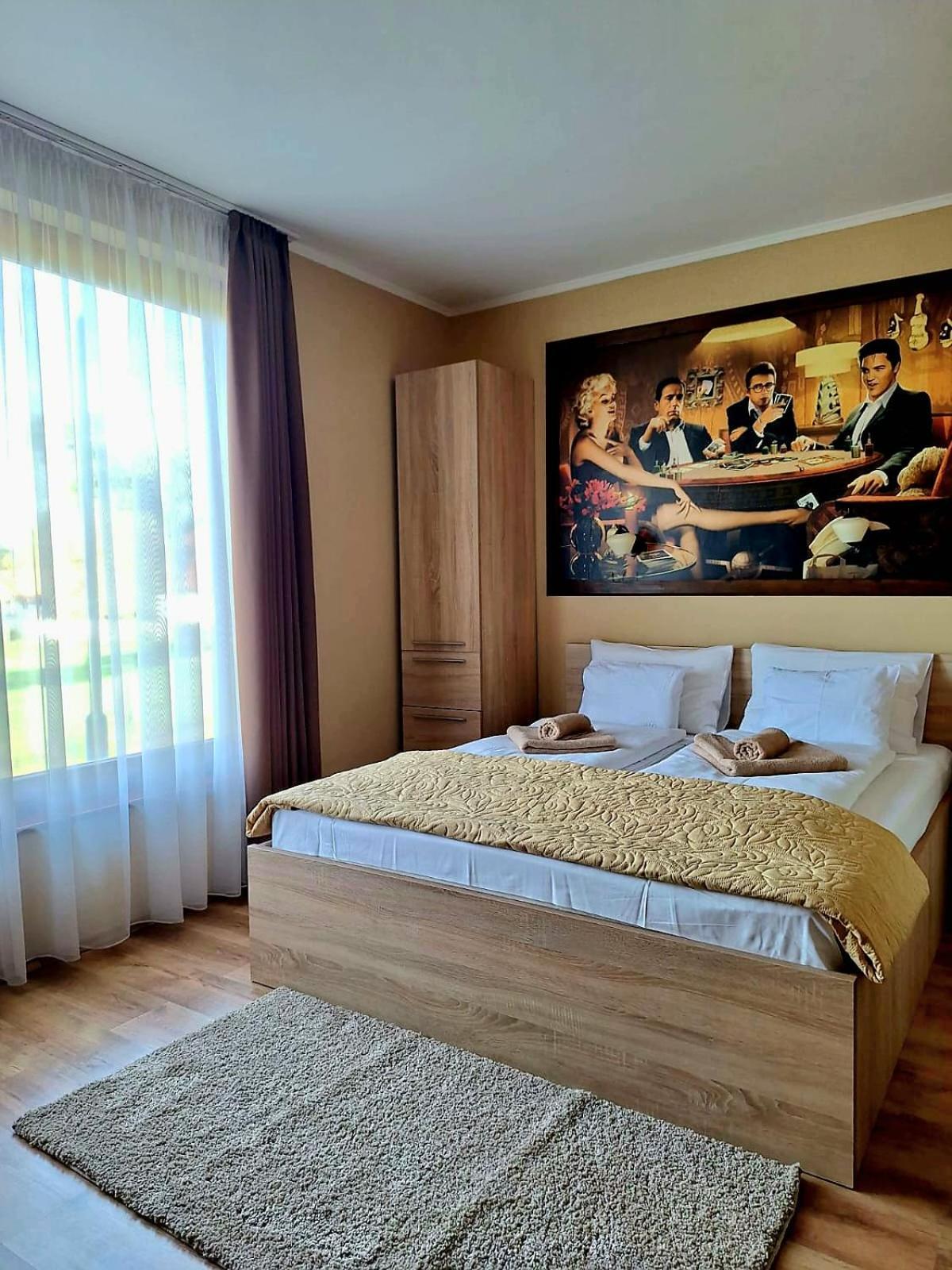 Angyal Apartman Gyula Exterior photo