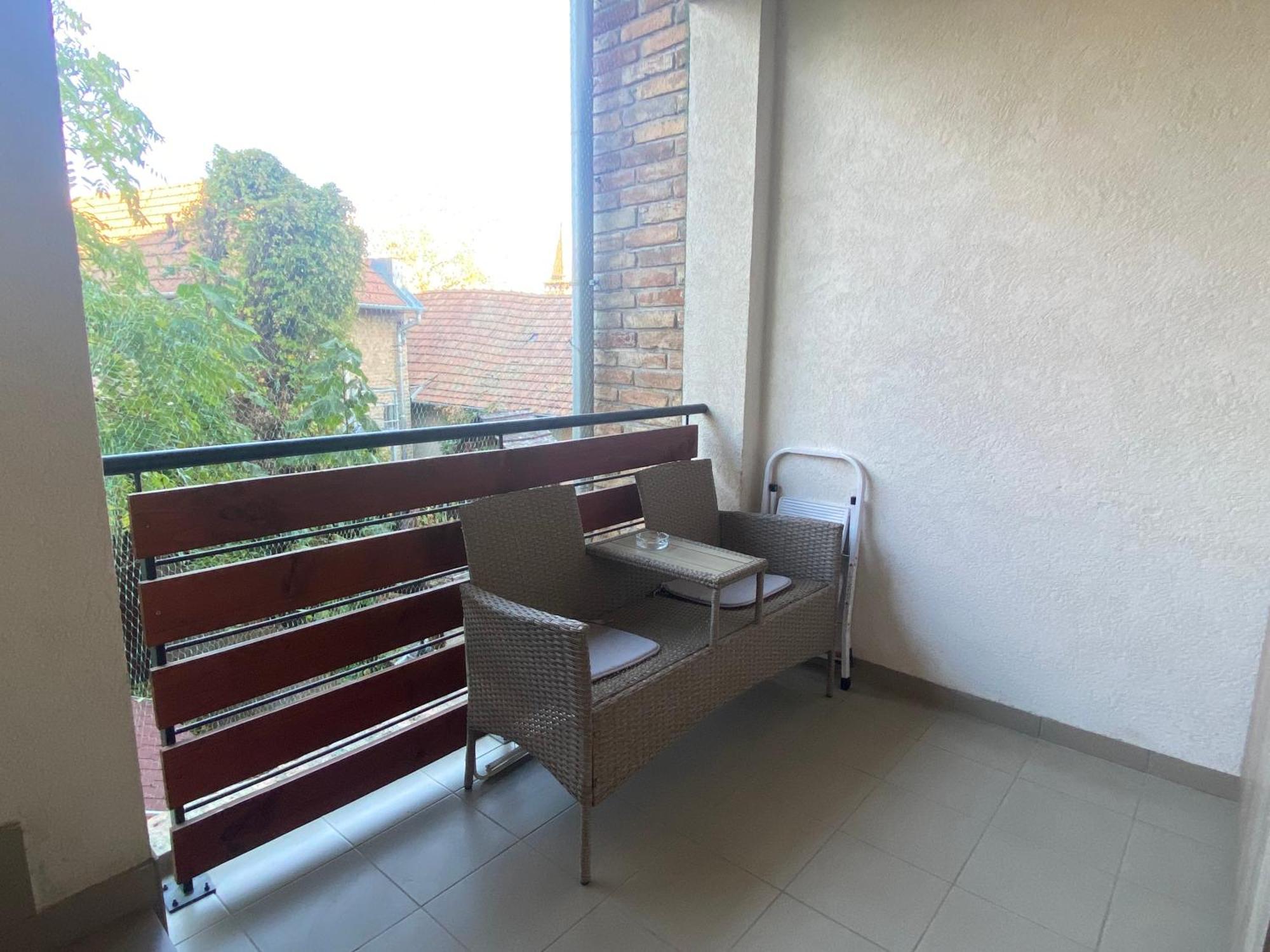 Angyal Apartman Gyula Exterior photo