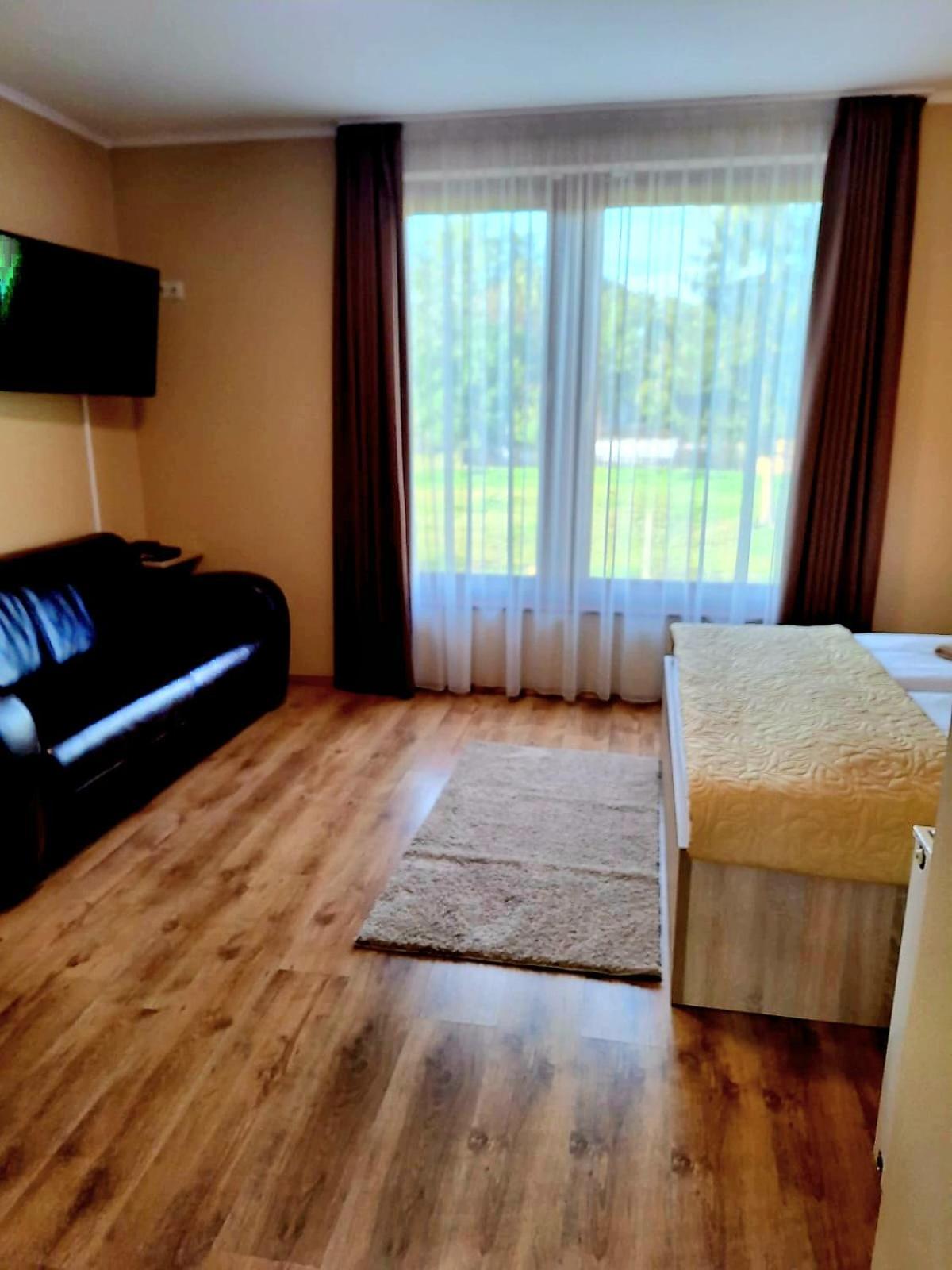 Angyal Apartman Gyula Exterior photo